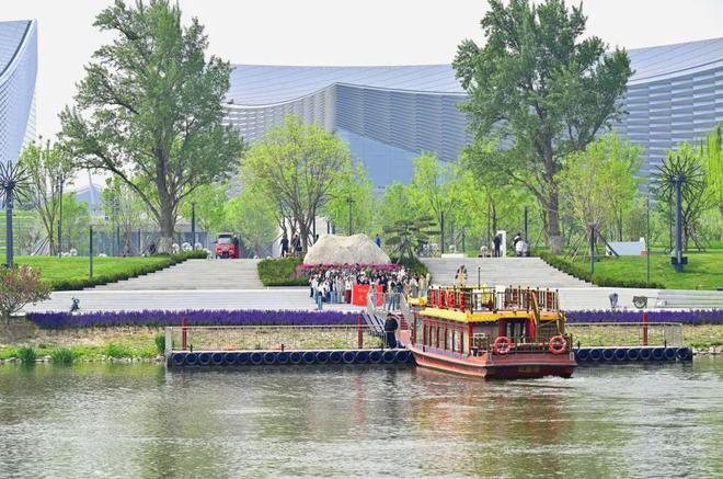 ：三大+书市+特色小镇打卡文旅新地标凯发K8登录120小时玩转副中心-2(图2)