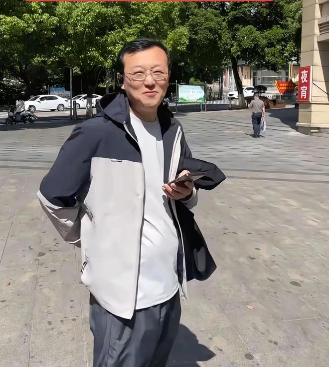 心三姐妹会分红不均看哈妈霸气回复k8凯发入口瑾汐还没带货网友就担